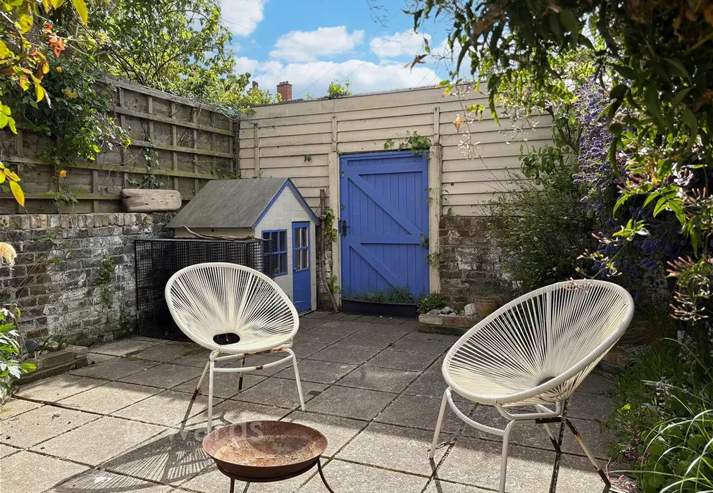 Garden Area - Sweyn Road, Cliftonville, Margate, Kent - Wards of Kent