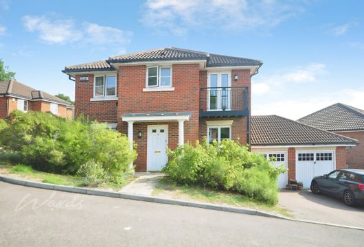 Petchart Close Cuxton ME2 - Wards of Kent