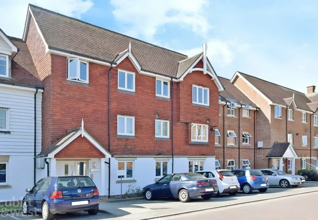 2 - St. Agnes Place Chichester PO19 - Wards of Kent