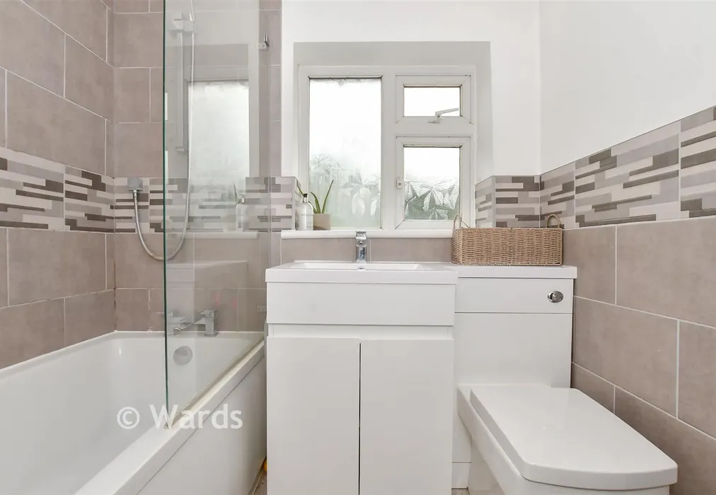 Bathroom - Ottawa Crescent, Dover, Kent - Wards of Kent