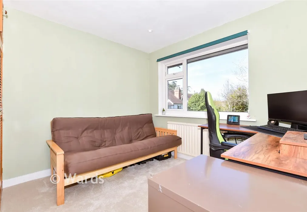 Bedroom 2 - Biddenden Close, Bearsted, Maidstone, Kent - Wards of Kent