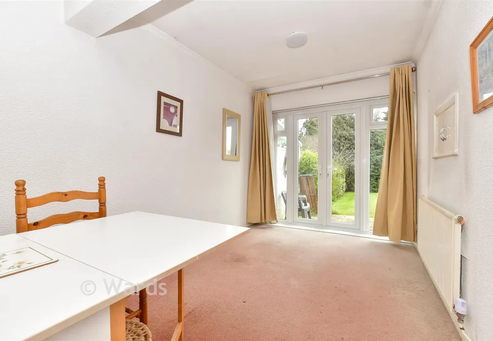 Dining Area - Northumberland Avenue, Kennington, Ashford, Kent - Wards of Kent