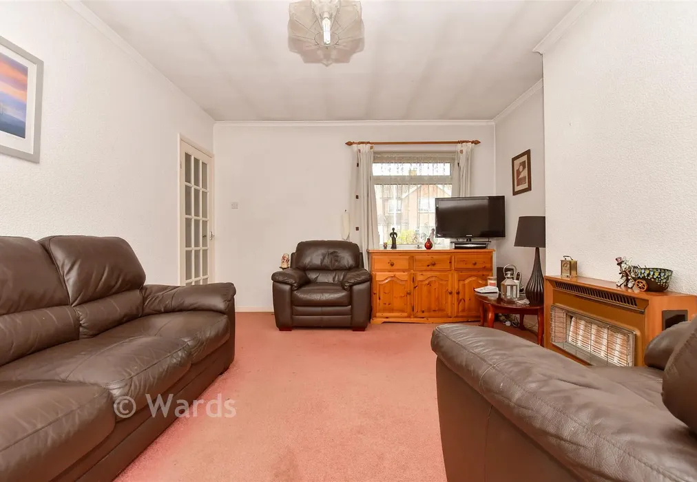 Lounge - Northumberland Avenue, Kennington, Ashford, Kent - Wards of Kent