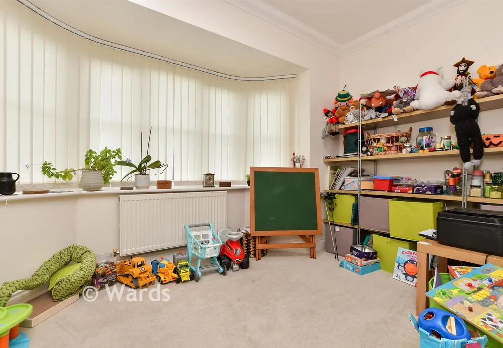 Study - Walnut Close, Broadstairs, Kent - Wards of Kent