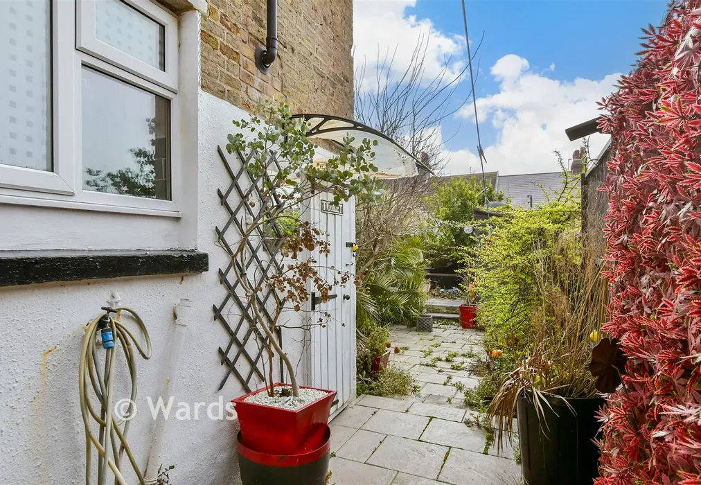 Rear Garden - Victoria Avenue, Margate, Kent - Wards of Kent
