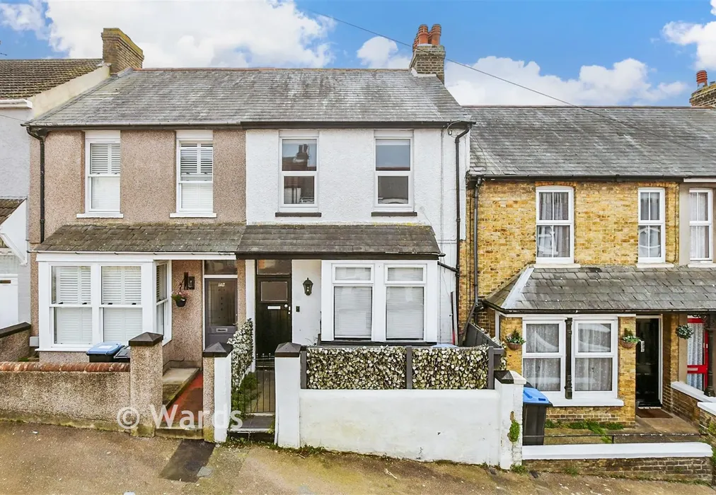 Front Use This - Victoria Avenue, Margate, Kent - Wards of Kent