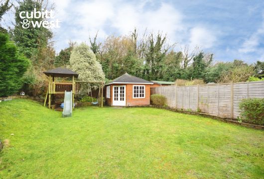 Spencer Close Epsom KT18 - Wards of Kent