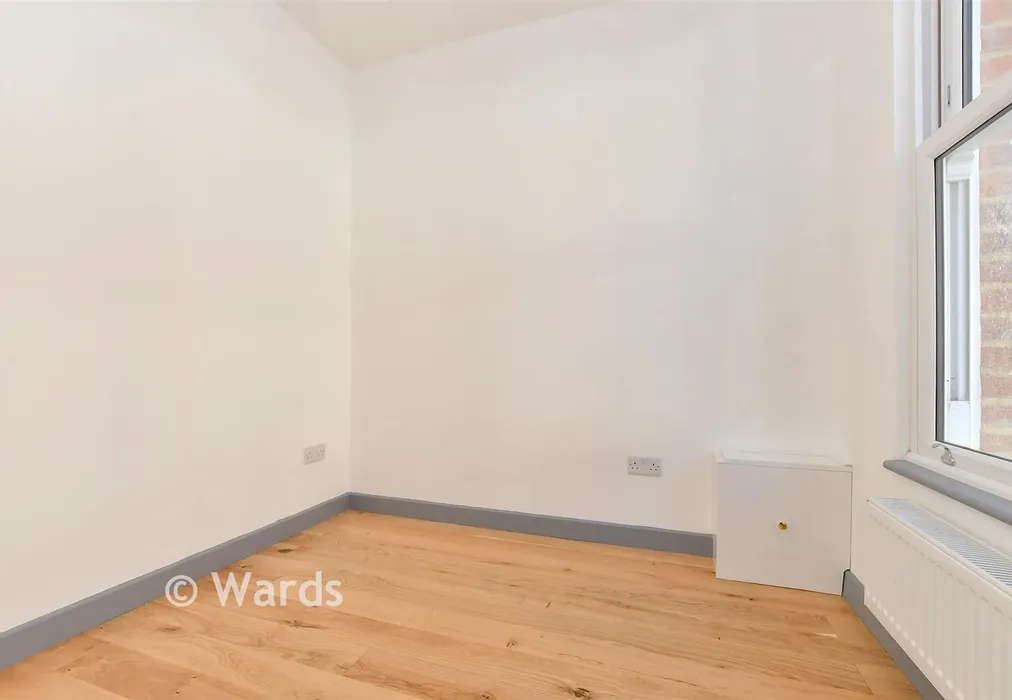 Bedroom 3 - Cossington Road, Canterbury, Kent - Wards of Kent