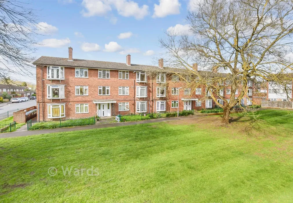 External (Web) - Catlyn Close, East Malling, West Malling, Kent - Wards of Kent