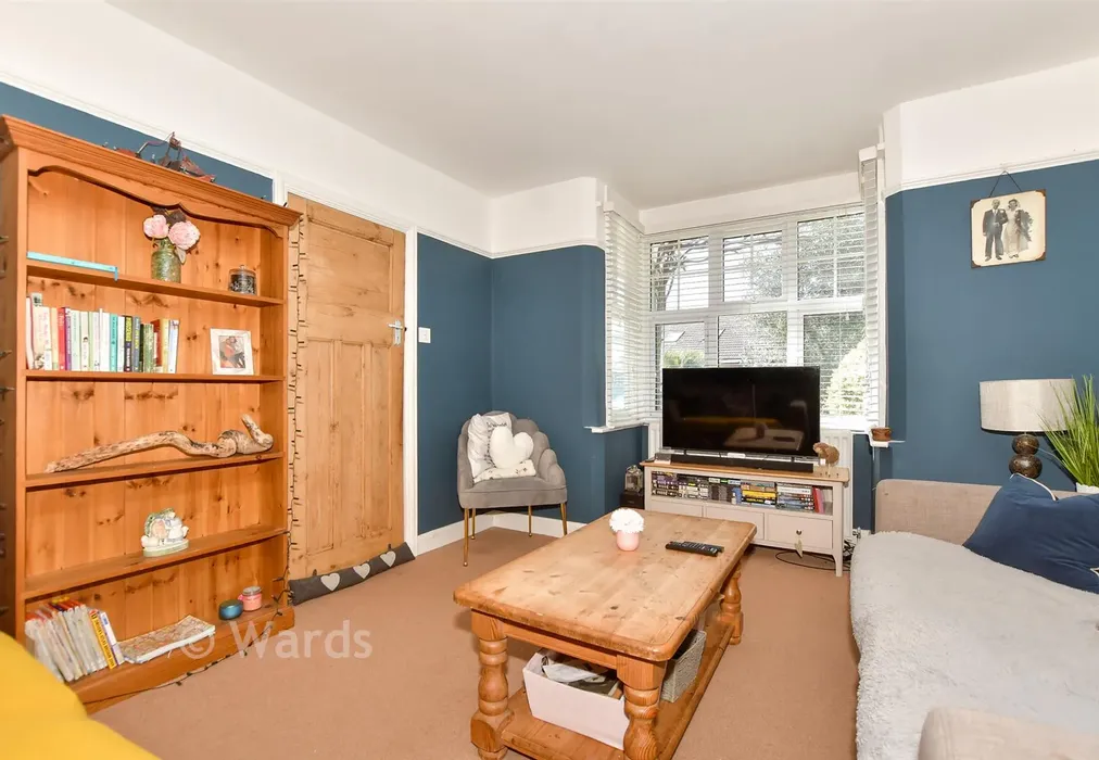 Lounge - Holmscroft Road, Beltinge, Herne Bay, Kent - Wards of Kent