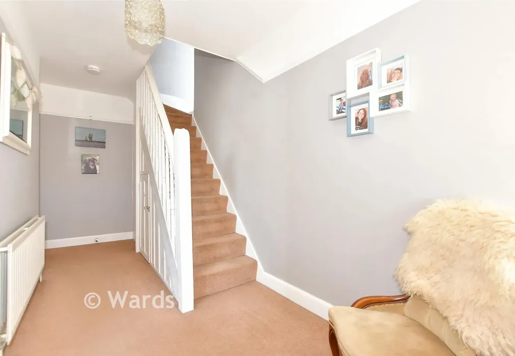 Hallway - Holmscroft Road, Beltinge, Herne Bay, Kent - Wards of Kent