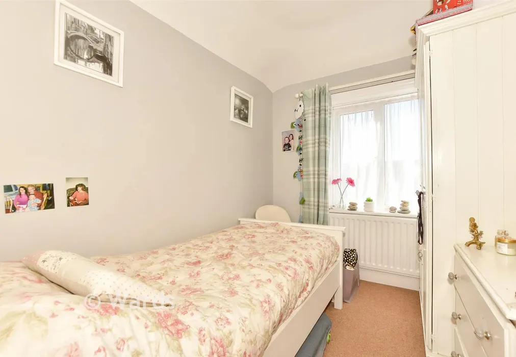 Bedroom 5 - Holmscroft Road, Beltinge, Herne Bay, Kent - Wards of Kent