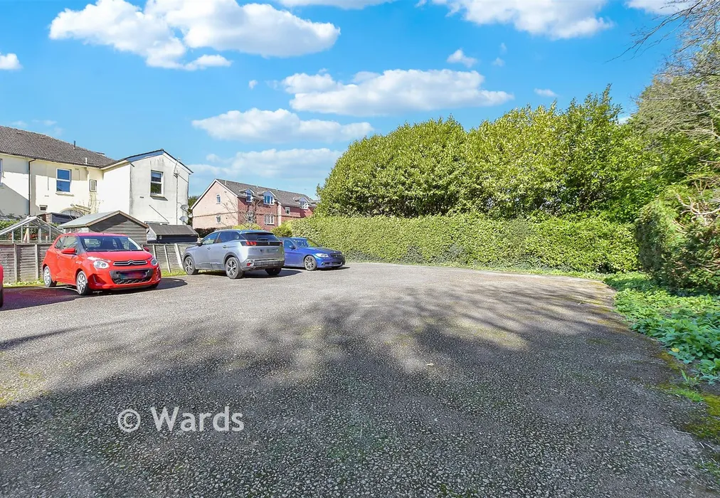 Driveway/Parking :: - Upper Grosvenor Road, Tunbridge Wells, Kent - Wards of Kent