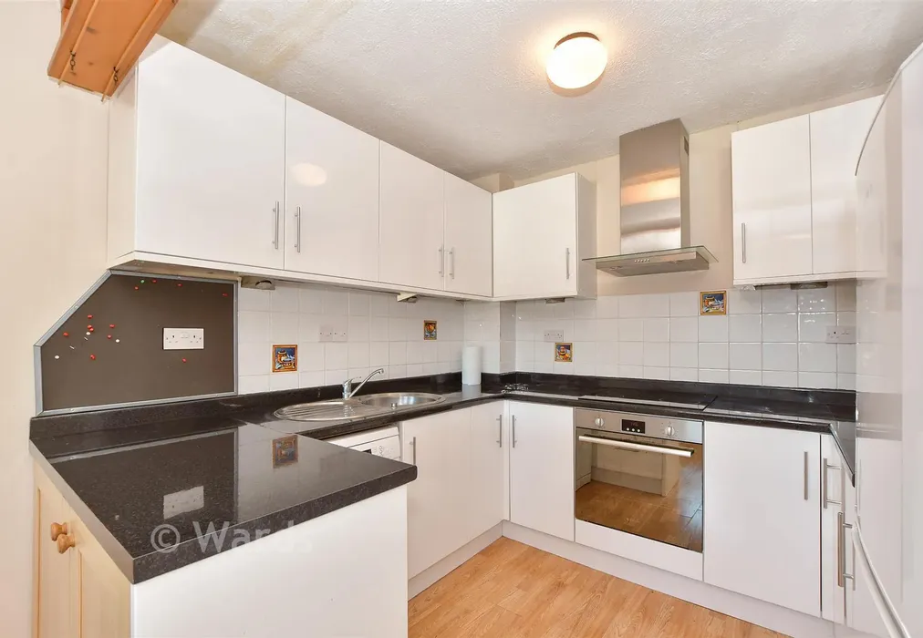 Kitchen/Diner - High Trees Close, Willesborough, Ashford, Kent - Wards of Kent