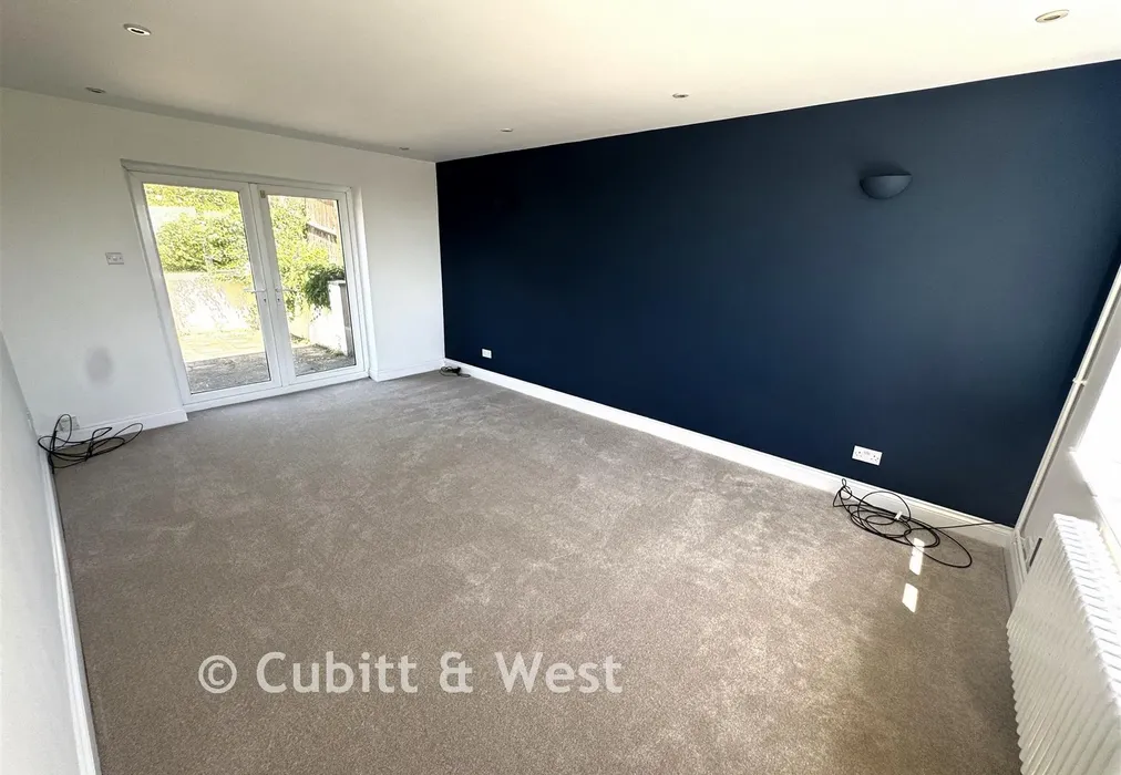 Lounge - Balsdean Road, Woodingdean, Brighton, East Sussex - Wards of Kent