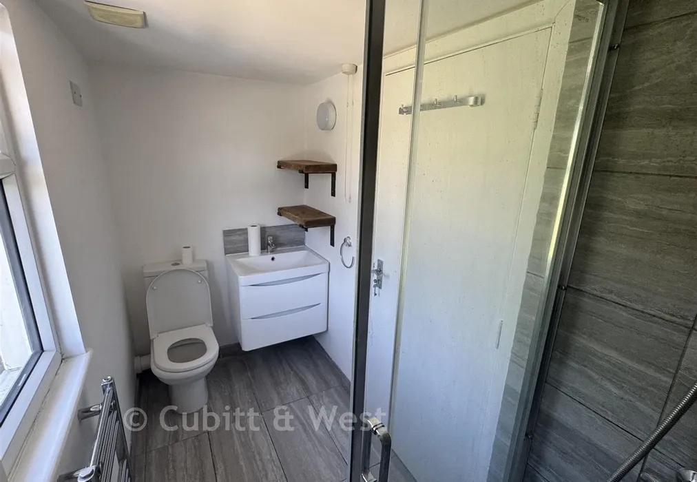 Shower Room - Balsdean Road, Woodingdean, Brighton, East Sussex - Wards of Kent