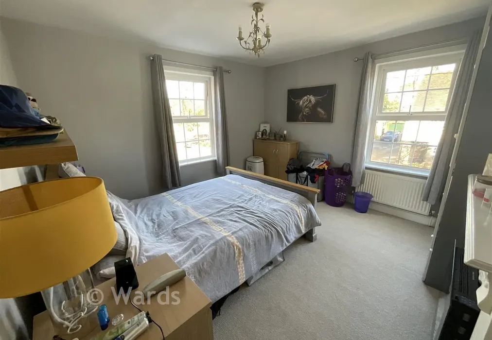 Bedroom 1 - New Hythe Lane, Larkfield, Aylesford, Kent - Wards of Kent