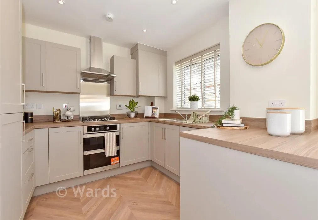 Kitchen - Richmond Park, Whitfield, Kent - Wards of Kent