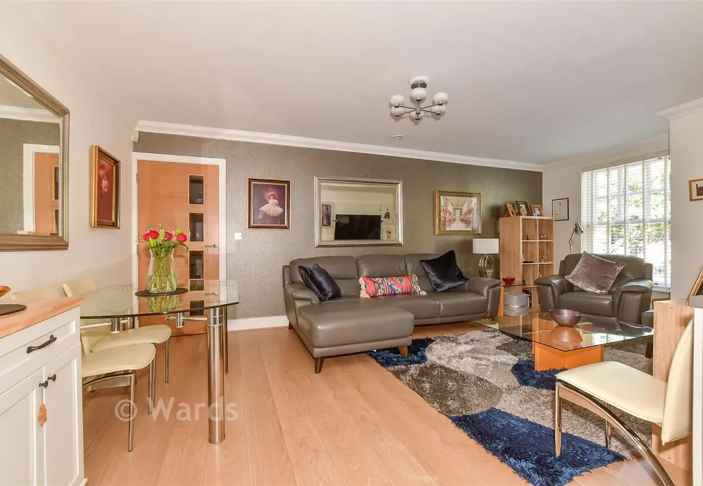 Lounge/Kitchen/ Diner - New Dover Road, Canterbury, Kent - Wards of Kent