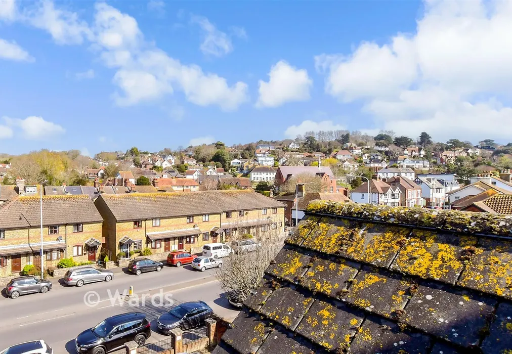 Views To Front - East Street, Hythe, Kent - Wards of Kent
