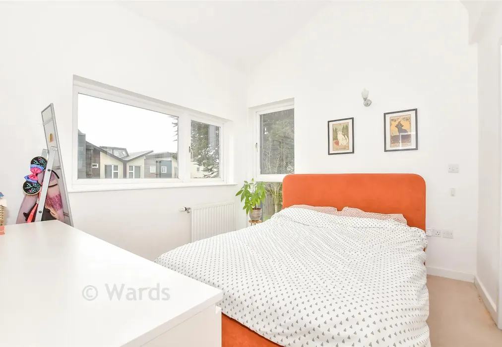 Bedroom 1 - John Day Close, Maidstone, Kent - Wards of Kent
