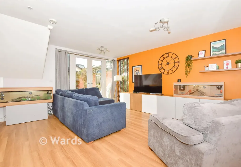 Lounge - John Day Close, Maidstone, Kent - Wards of Kent