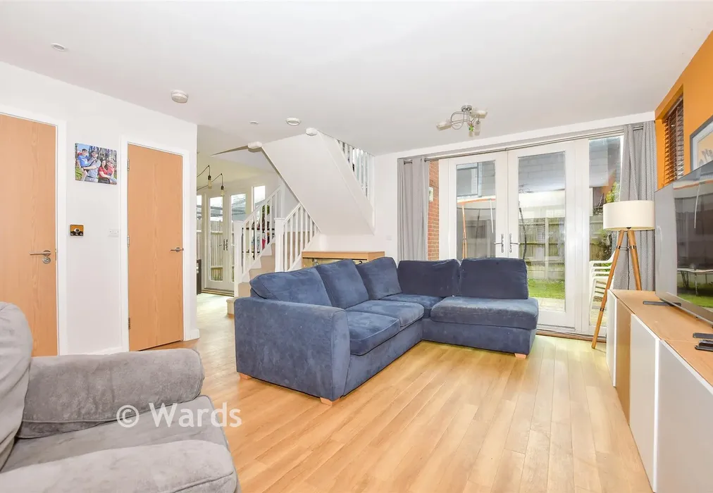 Lounge - John Day Close, Maidstone, Kent - Wards of Kent