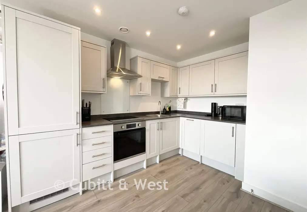 Kitchen - Romany Road, Worthing, West Sussex - Wards of Kent
