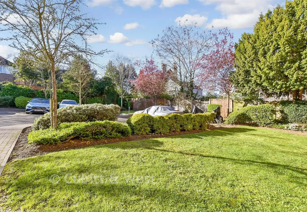 Communal Gardens - Eaton Road, Sutton, Surrey - Wards of Kent