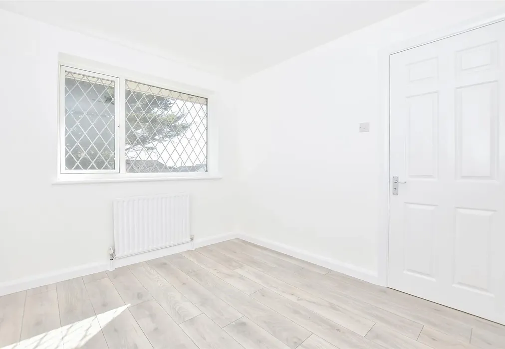 Bedroom 3 - Rustic Close, Peacehaven, East Sussex - Wards of Kent