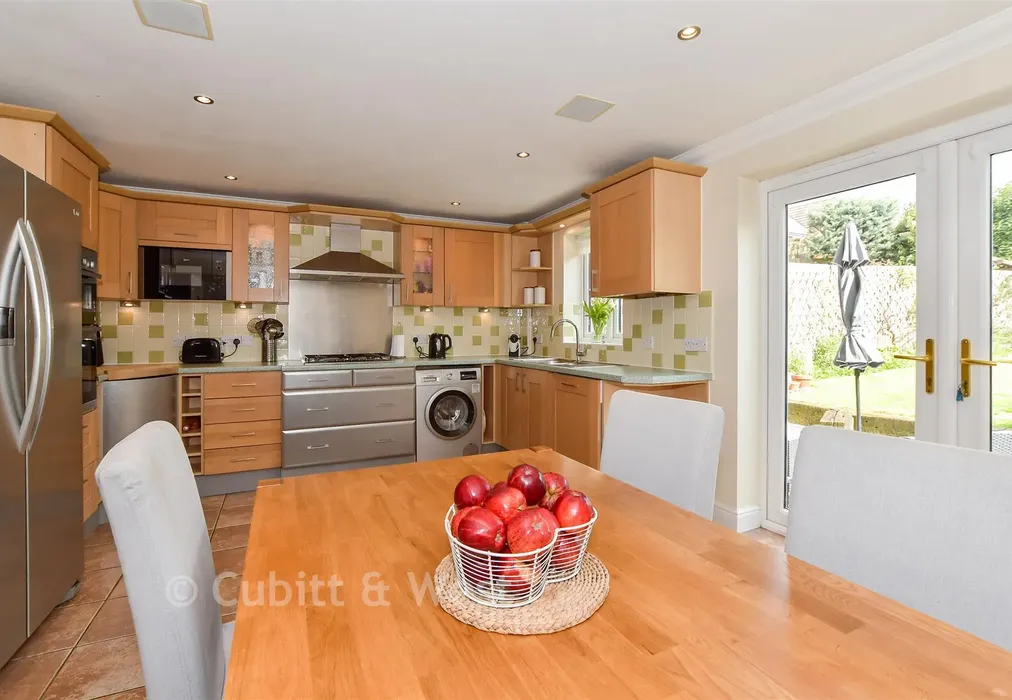 Kitchen/Dining Room - Cobbetts Mews, Pulborough, West Sussex - Wards of Kent