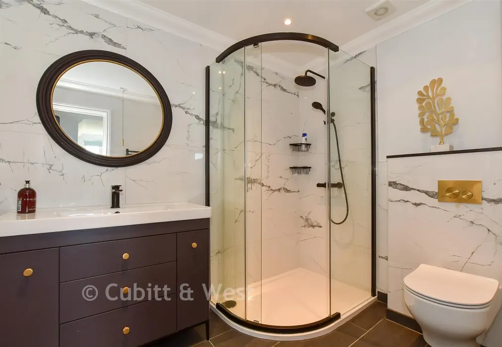 En-Suite Shower Room - Cobbetts Mews, Pulborough, West Sussex - Wards of Kent