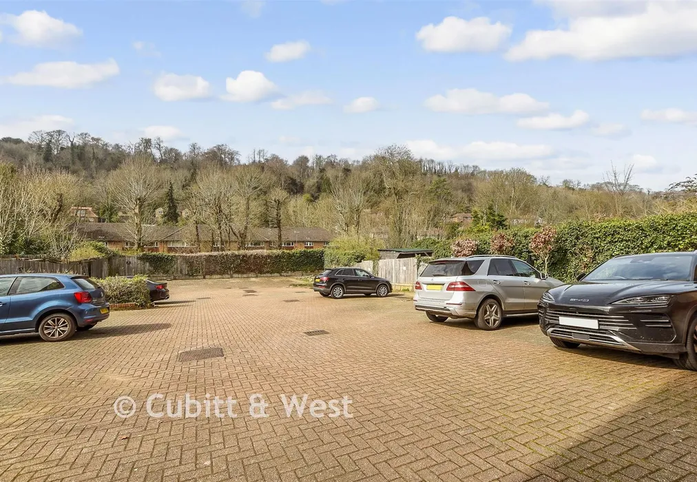 Driveway/Parking - Croydon Road, Caterham, Surrey - Wards of Kent