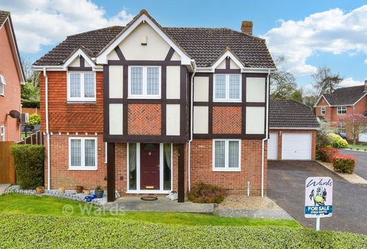 Juniper Close, Maidstone, Kent - Wards of Kent