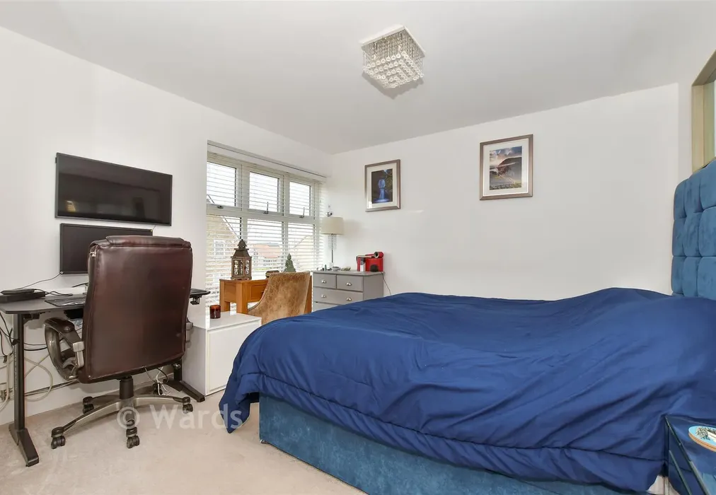 Bedroom 1 - Pixie Way, New Romney, Kent - Wards of Kent