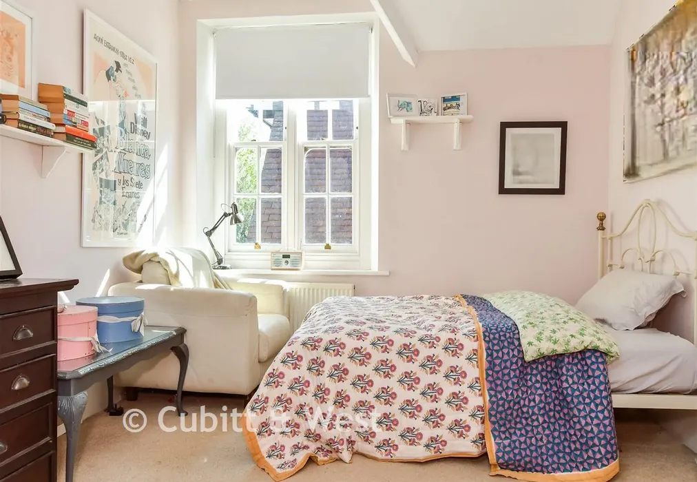 Bedroom 2, - Station Road, North Chailey, Lewes, East Sussex - Wards of Kent