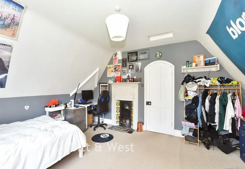 Bedroom 4, - Station Road, North Chailey, Lewes, East Sussex - Wards of Kent