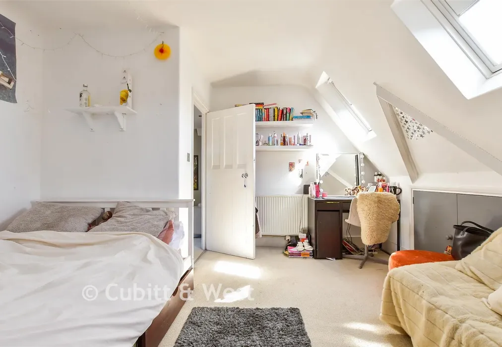 Bedroom 5 - Station Road, North Chailey, Lewes, East Sussex - Wards of Kent