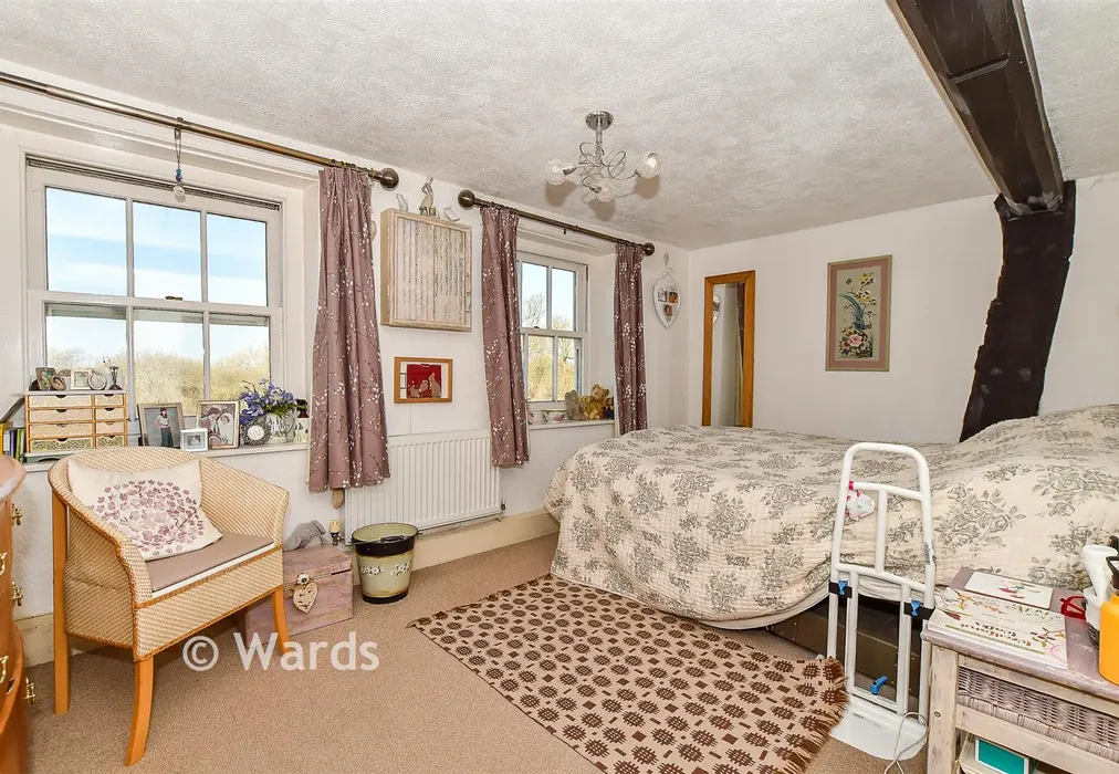 Bedroom 2 - Dymchurch Road, New Romney, Kent - Wards of Kent