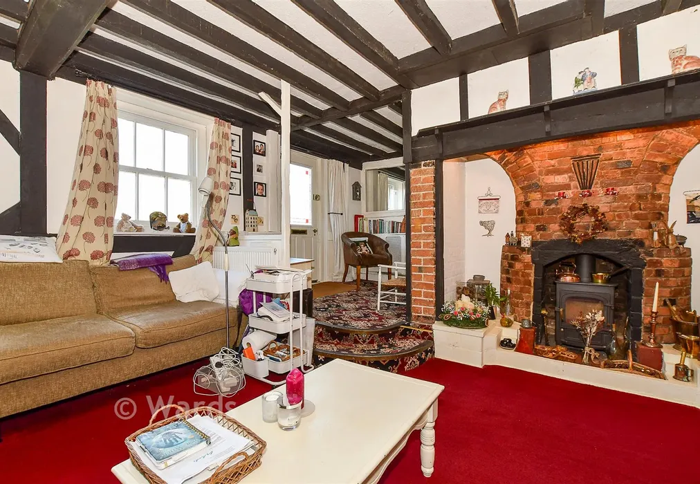 Lounge - Dymchurch Road, New Romney, Kent - Wards of Kent