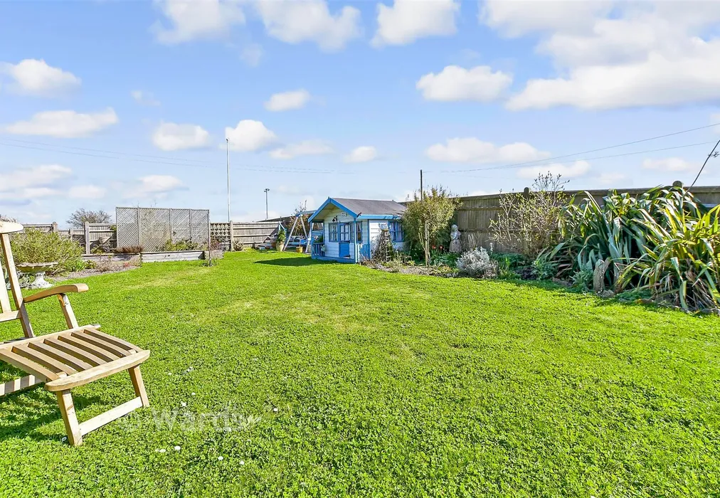 Rear Garden - Dymchurch Road, New Romney, Kent - Wards of Kent