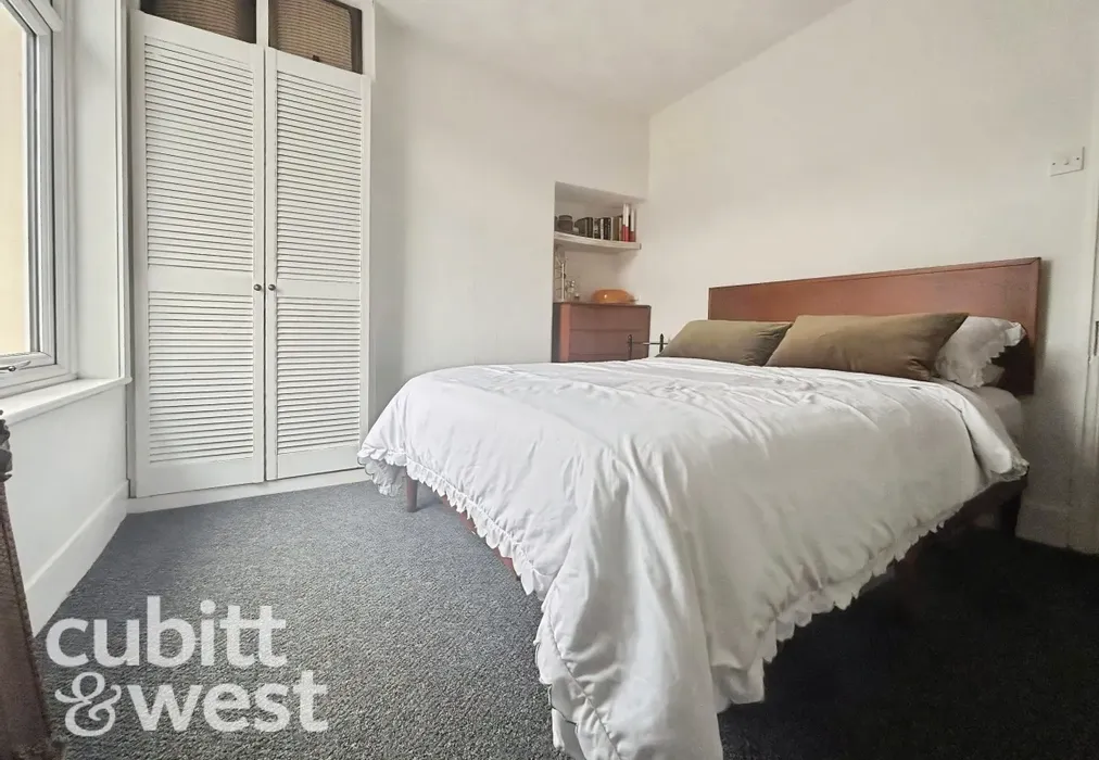  - Grenville Road Southsea PO4 - Wards of Kent