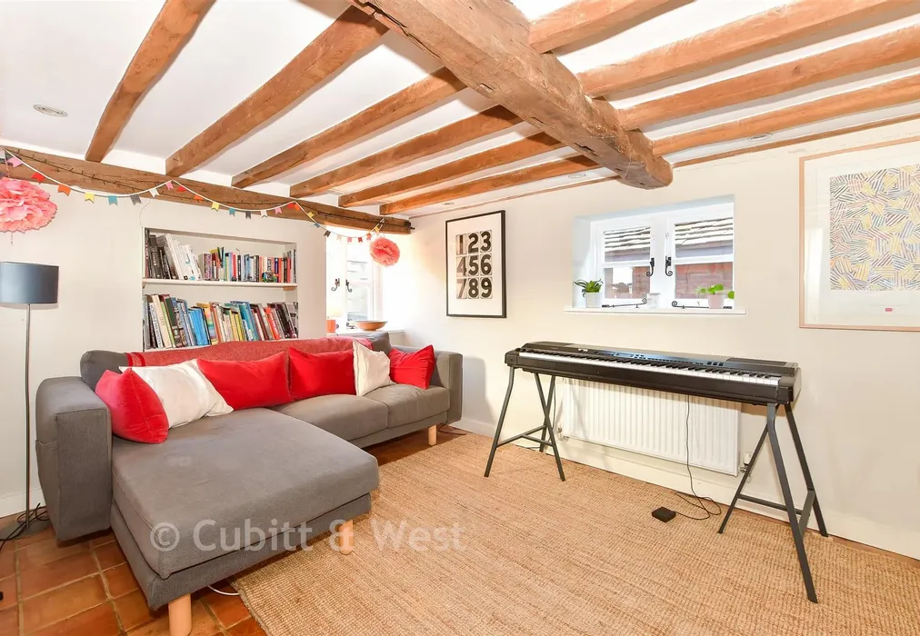 Snug - Cooksbridge, Lewes, East Sussex - Wards of Kent