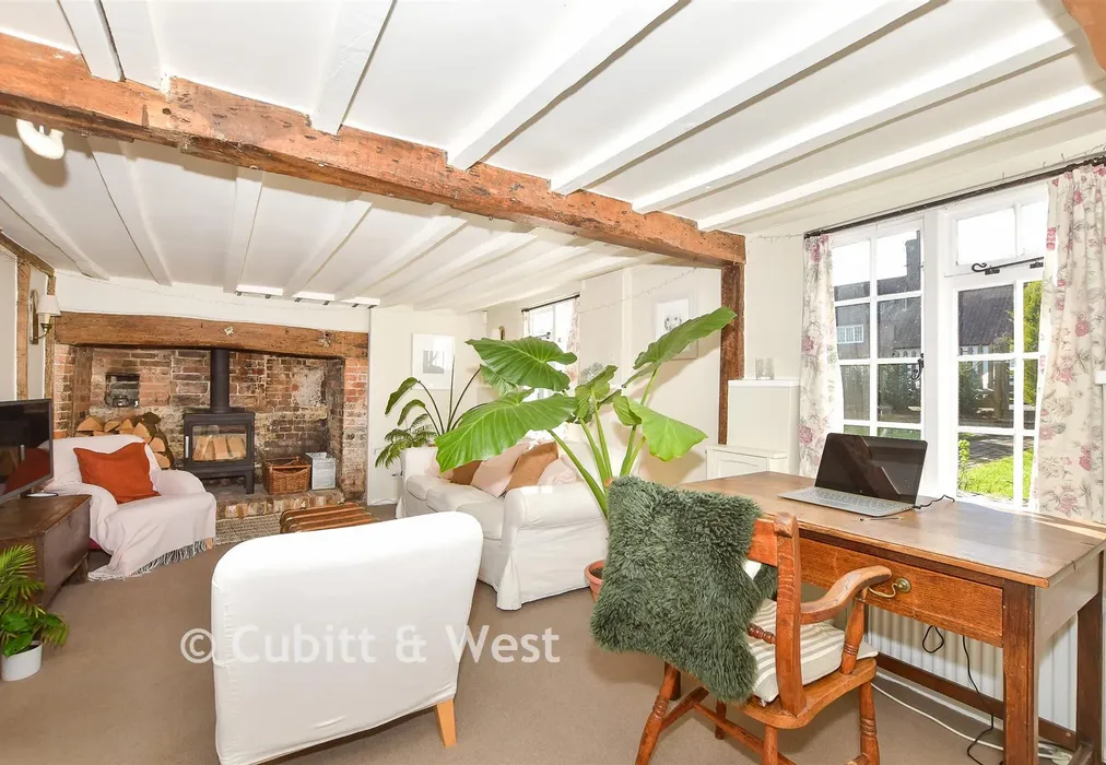 Lounge - Cooksbridge, Lewes, East Sussex - Wards of Kent