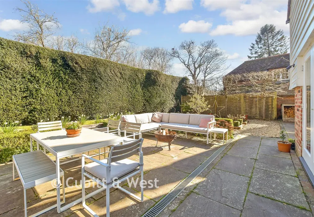 Patio / Decking - Cooksbridge, Lewes, East Sussex - Wards of Kent