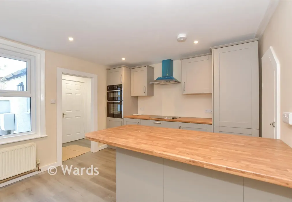 Kitchen/  Breakfast Room - St. John's Road, New Romney, Kent - Wards of Kent