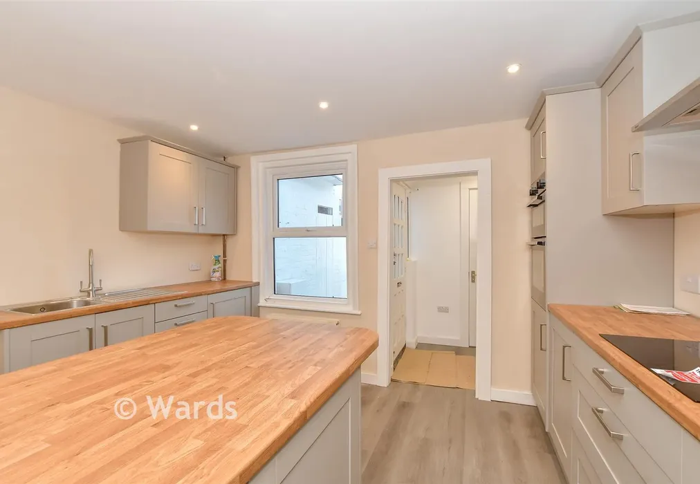 Kitchen/  Breakfast Room - St. John's Road, New Romney, Kent - Wards of Kent