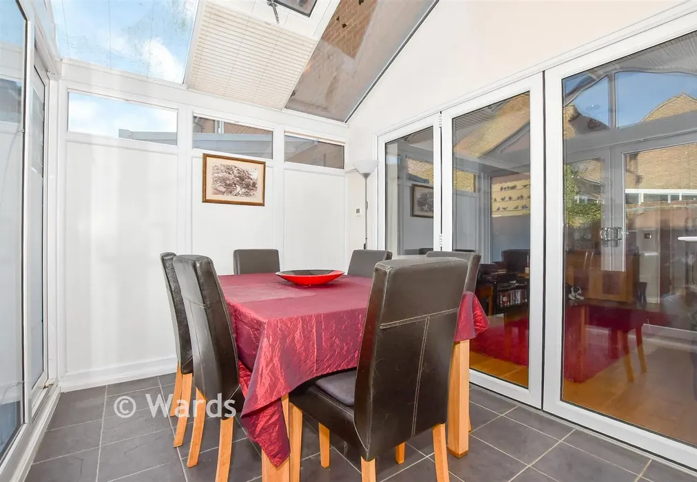 Conservatory - Queens Avenue, Snodland, Kent - Wards of Kent
