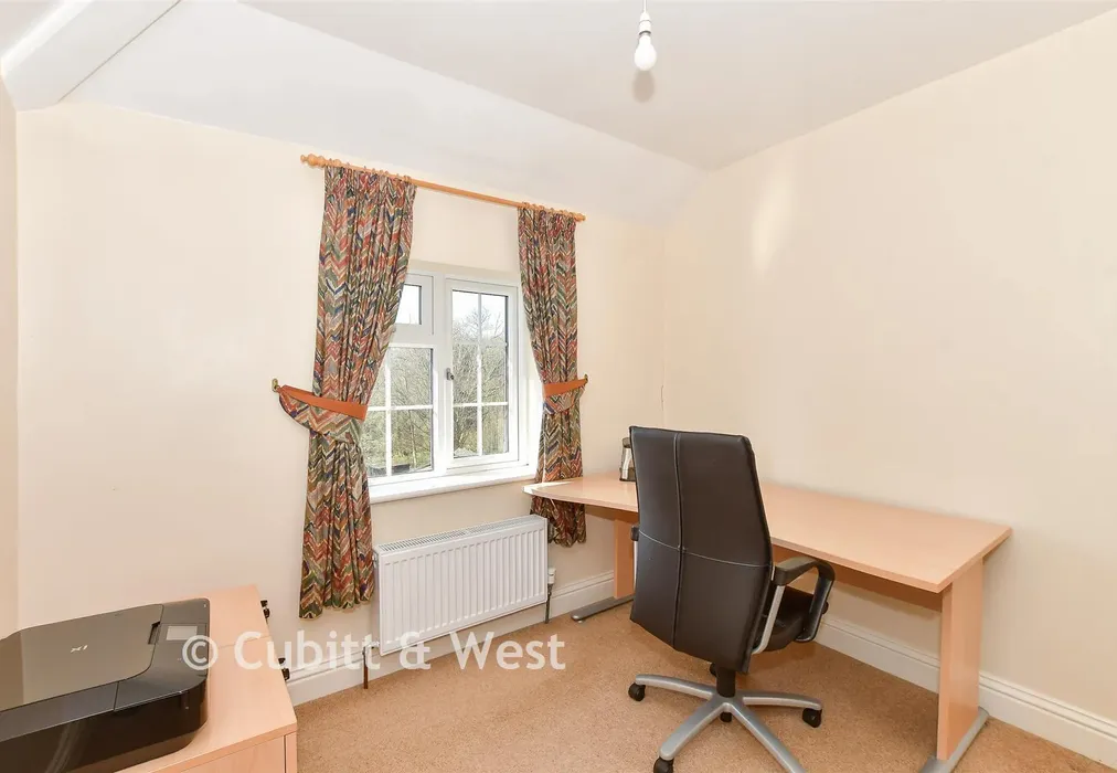 Bedroom 4 - Wilderness Lane, Hadlow Down, Uckfield, East Sussex - Wards of Kent