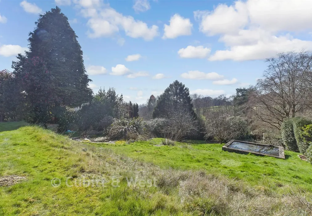 Rear Garden - Wilderness Lane, Hadlow Down, Uckfield, East Sussex - Wards of Kent